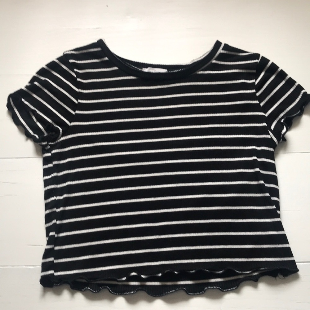 FULL TILT BLACK AND WHITE CROP TOP :)